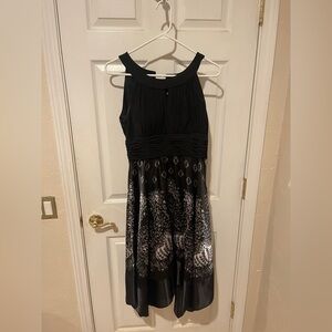 Elegant Black and White Midi Dress